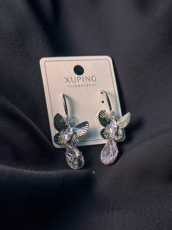 Silver Premium Sallantılı Kelebek Taşlı Küpe