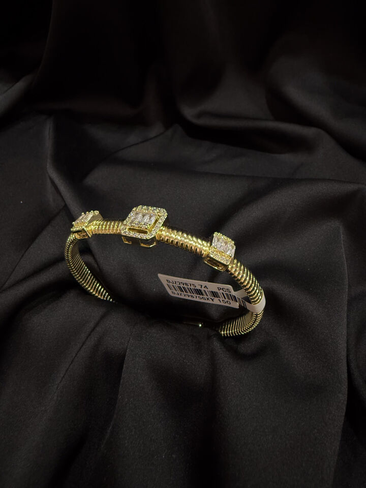 Gold Premium Üçlü Kare Baget Taşlı Bilezik