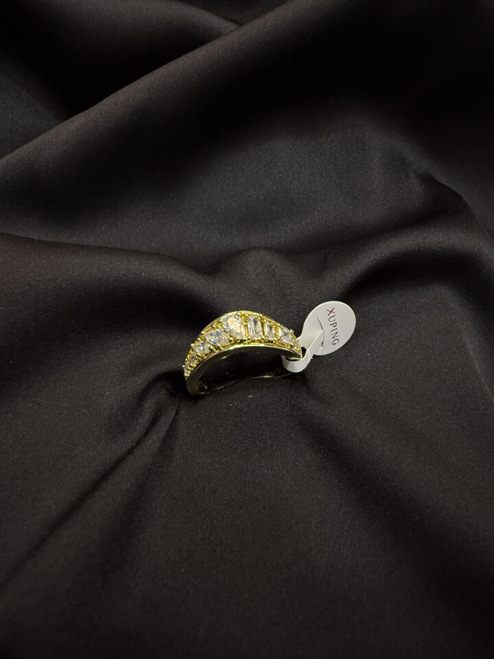 Karışık Kesim Taşlı Kubbe Yüzük (Gold)